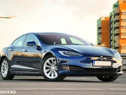 Albastru Utilizat 2018 Tesla Model S Standard Range Berlinǎ | 24.978 EUR