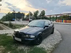 Utilizat 2004 BMW 330 Berlinǎ | 2.700 EUR