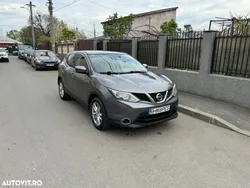 Gri Utilizat 2015 Nissan Qashqai SUV | 9.200 EUR (Preț bun)