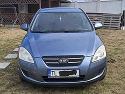 Albastru Utilizat 2009 Kia Ceed Hatchback | 3.000 EUR (Preț bun)