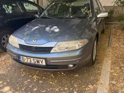 Gri Utilizat 2004 Renault Laguna II Hatchback | 800 EUR (Super Preț)