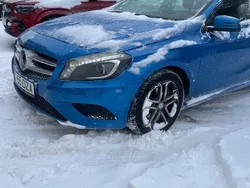 Albastru Utilizat 2014 Mercedes A200 Hatchback | 11.111 EUR (Preț OK)