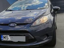 Culoarealbastru Utilizat 2012 Ford Fiesta Celebration Hatchback | 3.650 EUR (Preț OK)