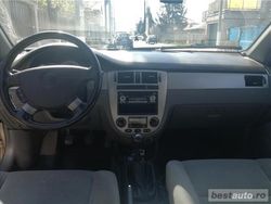 Auriu Utilizat 2008 Chevrolet Lacetti Berlinǎ | 3.800 EUR