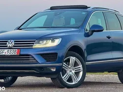 Albastru Utilizat 2016 VW Touareg Exclusive SUV | 18.790 EUR (Preț bun)