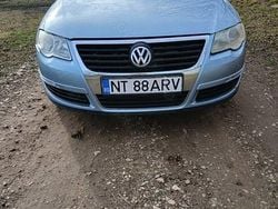 Utilizat 2006 VW Passat Berlinǎ | 2.000 EUR (Preț bun)