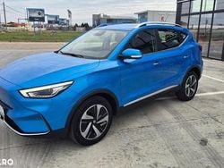 Culoarealbastru Utilizat 2022 MG ZS Comfort Berlinǎ | 14.990 EUR (Preț bun)