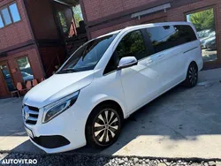 Alb Utilizat 2020 Mercedes V300 Avantgarde Monovolum | 50.839 EUR (Puțin scump)