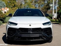 Culoarealb Utilizat 2019 Lamborghini Urus SUV | 229.000 EUR (Super Preț)