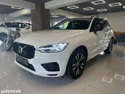Alb Utilizat 2021 Volvo XC60 R-Design SUV | 34.969 EUR (Preț OK)