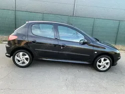 Utilizat 2004 Peugeot 206 Hatchback | 1.750 EUR