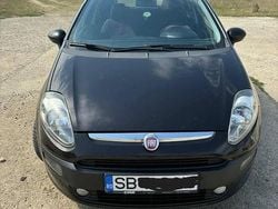 Culoarenegru Utilizat 2011 Fiat Punto Hatchback | 3.000 EUR