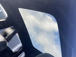 Gri Utilizat 2016 Volvo V40 R-Design Hatchback | 11.000 EUR (Scump)