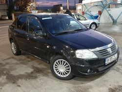 Negru Utilizat 2010 Dacia Logan Berlinǎ | 2.200 EUR (Preț OK)