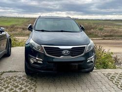 Culoarenegru Utilizat 2010 Kia Sportage SUV | 8.500 EUR (Puțin scump)