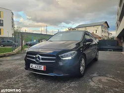 Negru Utilizat 2020 Mercedes B180 Edition Monovolum | 12.900 EUR