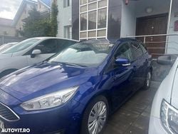 Culoarealbastru Utilizat 2017 Ford Focus ST-Line Break | 5.300 EUR