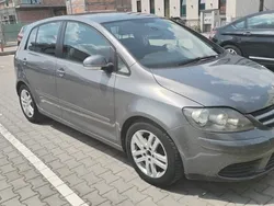 Utilizat 2006 VW Golf Plus Cross Monovolum | 2.500 EUR