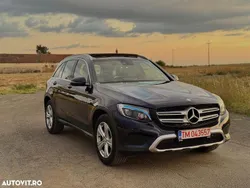 Culoarealbastru Utilizat 2016 Mercedes GLC250 Exclusive SUV | 20.200 EUR (Preț bun)