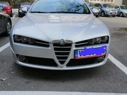 Gri Utilizat 2006 Alfa Romeo 159 Break | 2.400 EUR
