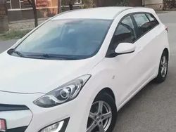 Utilizat 2012 Hyundai i30 Break | 4.900 EUR (Puțin scump)