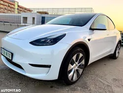 Culoarealb Utilizat 2021 Tesla Model Y SUV | 26.300 EUR