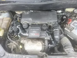 Albastru Utilizat 2008 Ford Fusion Hatchback | 2.300 EUR