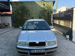 Argint Utilizat 2005 Skoda Octavia Ambiente Break | 1.499 EUR (Super Preț)
