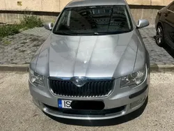 Utilizat 2010 Skoda Superb Berlinǎ | 5.990 EUR