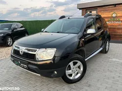 Culoarenegru Utilizat 2011 Dacia Duster Lauréate SUV | 5.990 EUR (Preț bun)