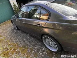 Utilizat 2006 BMW 320 Berlinǎ | 3.800 EUR (Preț bun)