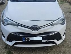 Utilizat 2015 Toyota Avensis Berlinǎ | 9.990 EUR (Preț OK)