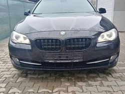 Culoarenegru Utilizat 2013 BMW 520 Sport Line Berlinǎ | 9.999 EUR (Super Preț)
