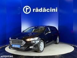 Negru Utilizat 2020 Ford Mondeo Break | 15.500 EUR (Preț bun)