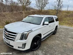 Alb Utilizat 2017 Cadillac Escalade SUV | 27.900 EUR