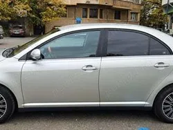 Utilizat 2008 Toyota Avensis Berlinǎ | 3.900 EUR (Preț bun)