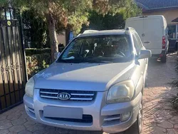 Culoareargint Utilizat 2005 Kia Sportage SUV | 2.700 EUR (Preț bun)