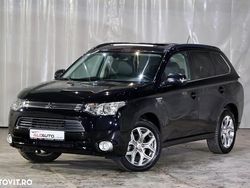 Culoarenegru Utilizat 2013 Mitsubishi Outlander P-HEV SUV | 10.499 EUR (Puțin scump)