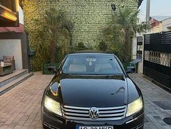 Culoarenegru Utilizat 2012 VW Phaeton Berlinǎ | 6.299 EUR (Super Preț)