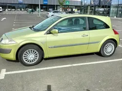 Utilizat 2003 Renault Mégane II Berlinǎ | 1.600 EUR