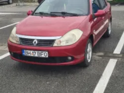 Utilizat 2010 Renault Symbol II Berlinǎ | 2.350 EUR (Scump)