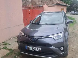 Gri Utilizat 2016 Toyota RAV4 Hybrid Executive SUV | 18.500 EUR (Super Preț)