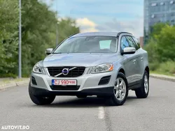 Gri Utilizat 2011 Volvo XC60 Momentum SUV | 10.999 EUR (Preț OK)