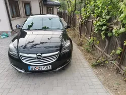 Negru Utilizat 2014 Opel Insignia Hatchback | 5.500 EUR