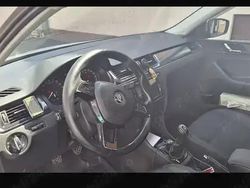 Alb Utilizat 2014 Skoda Rapid Active Berlinǎ | 4.900 EUR (Preț OK)