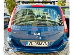 Albastru Utilizat 2009 Ford Fusion Hatchback | 4.000 EUR
