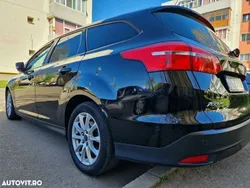 Negru Utilizat 2016 Ford Focus ST Break | 7.000 EUR