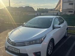 Culoarealb Utilizat 2013 Toyota Corolla Berlinǎ | 8.200 EUR (Preț OK)