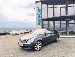 Negru Utilizat 2007 Mercedes C200 Berlinǎ | 3.990 EUR (Preț bun)