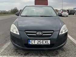 Utilizat 2009 Kia Ceed 2 Berlinǎ | 4.000 EUR (Scump)